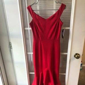 Brand: B&A by betsy and adam Size: 4   Color: Red